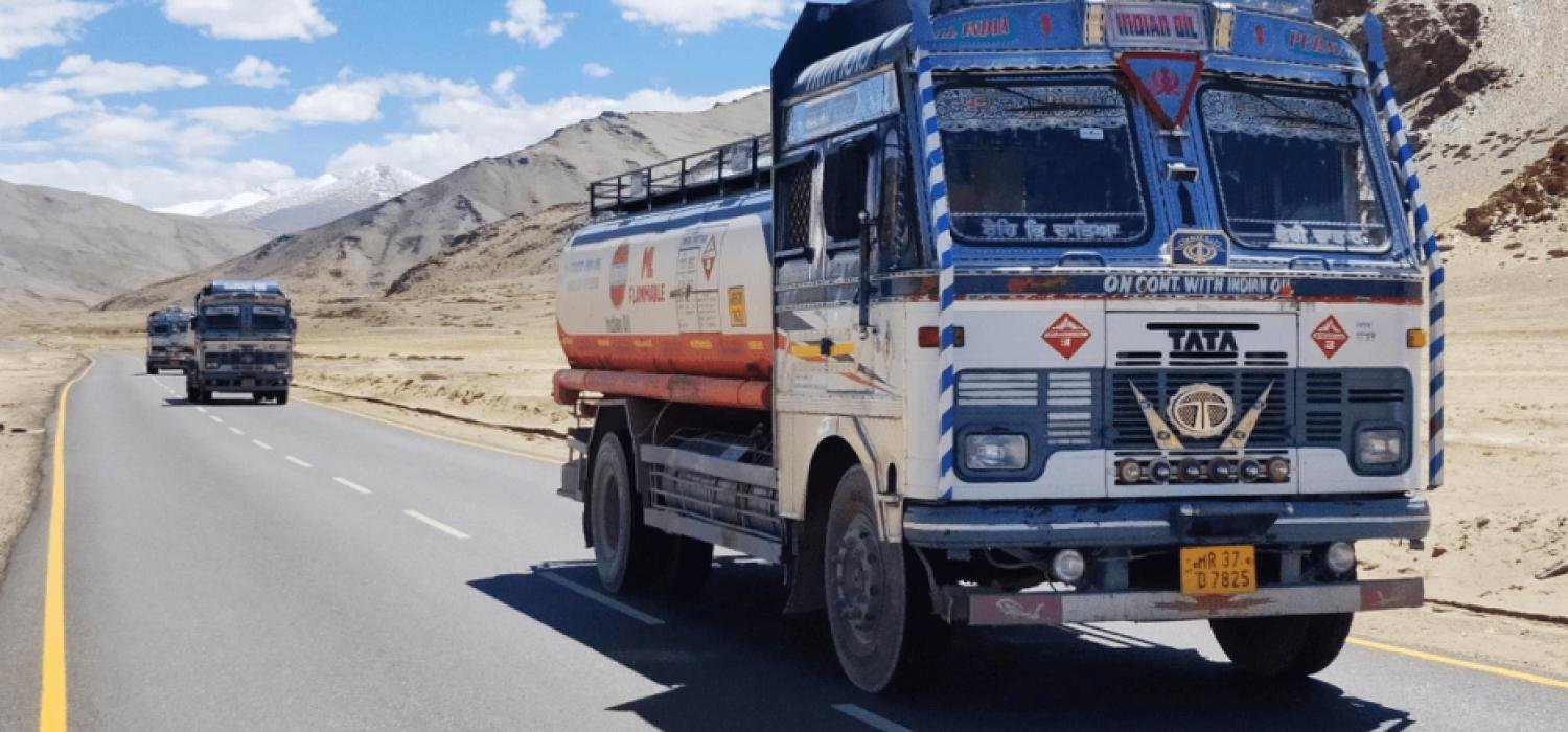 Lubricant drum transport